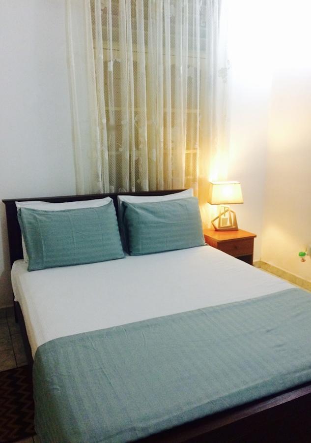 Colombo Lavinia Beach Hostel Dehiwala-Mount Lavinia Luaran gambar